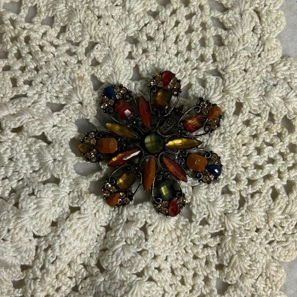 Boho Vintage Style‎  Womens OS Multicolor Floral Rhinestone Brooch Pin